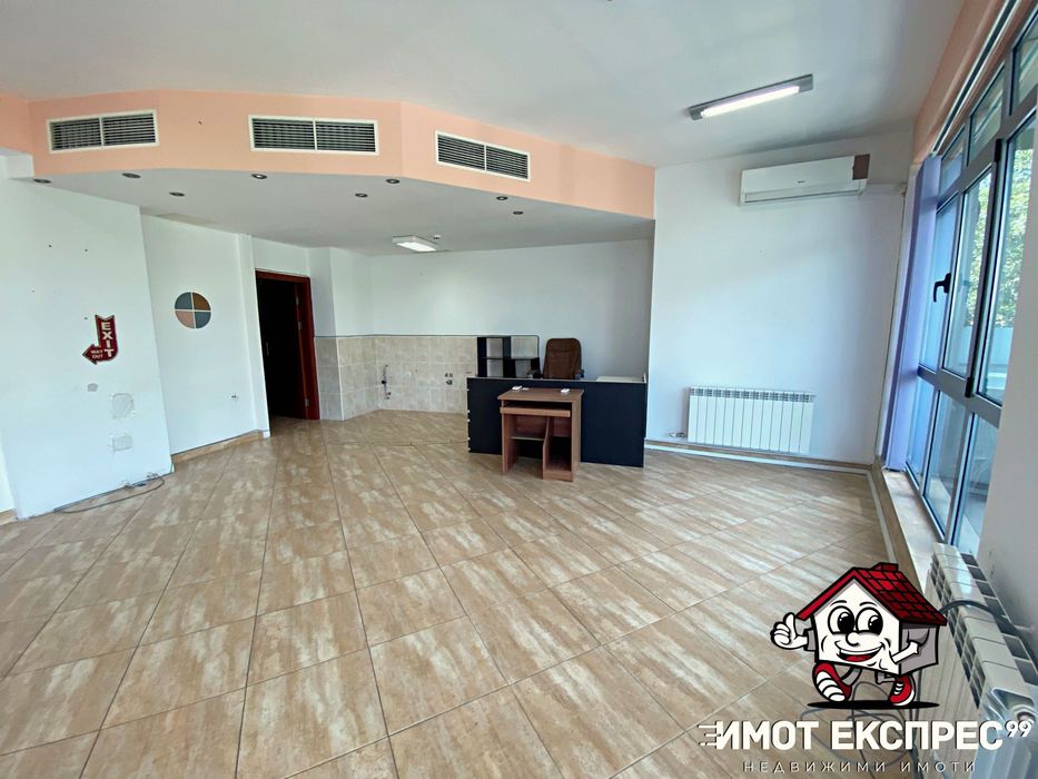 Помещение ново строителство, за офис, заведение, кантора, Супер Център