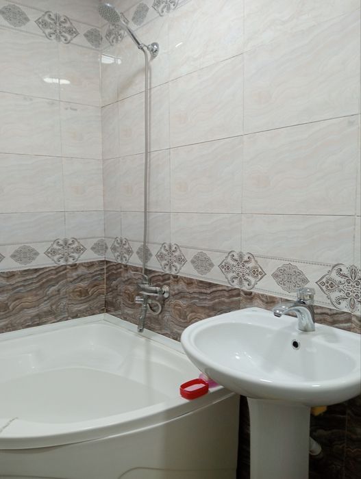 Сдаётся 2 комната в частном доме! Университет Alfralfraganus!