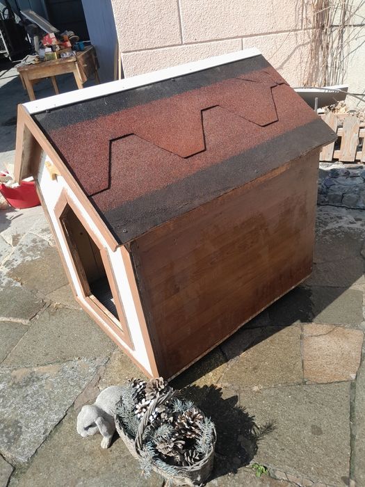 Продаю будку для собаки