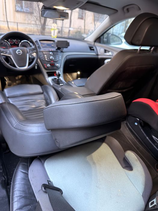 Vand/Schimb Opel Insignia 2.0t 220cp