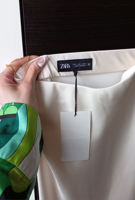 Fusta midi satinata Zara noua cu eticheta