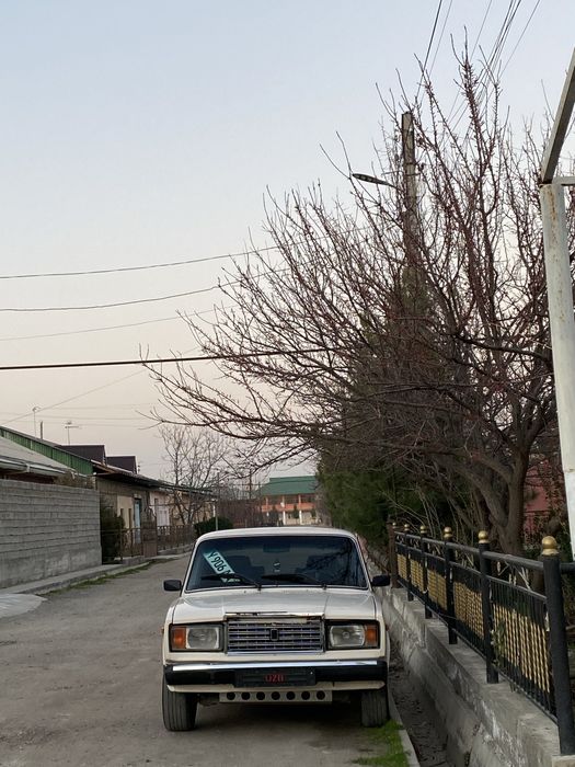 vaz2107 sotiladi