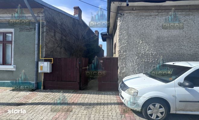 Casă de vânzare cu 3 camere