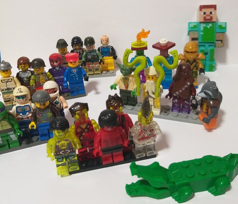 Lego фигурки разные