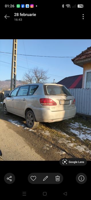 Toyota avensis verso