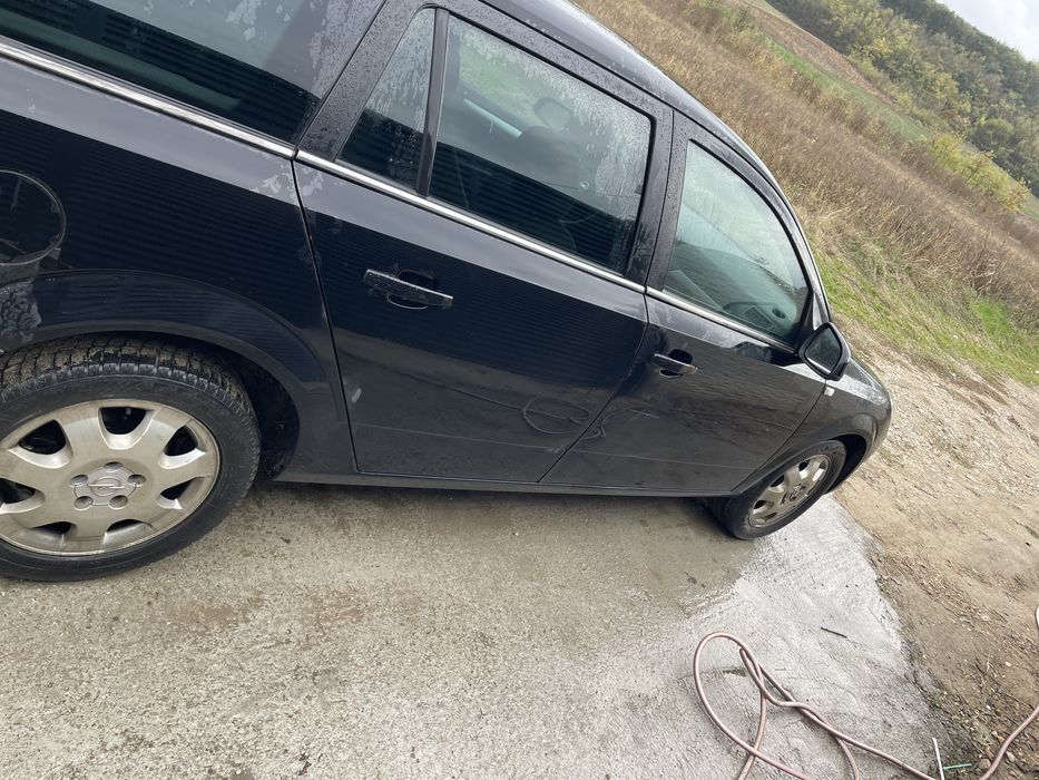 OPEL Astra 2010 — imagine 4