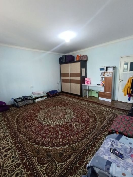 Qizlarga  800 mingdan bezmakler