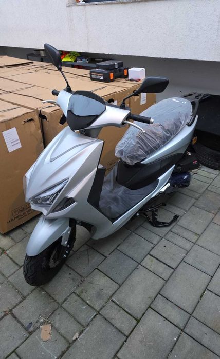 Scuter fara permis - scuter limitat la 25km/h