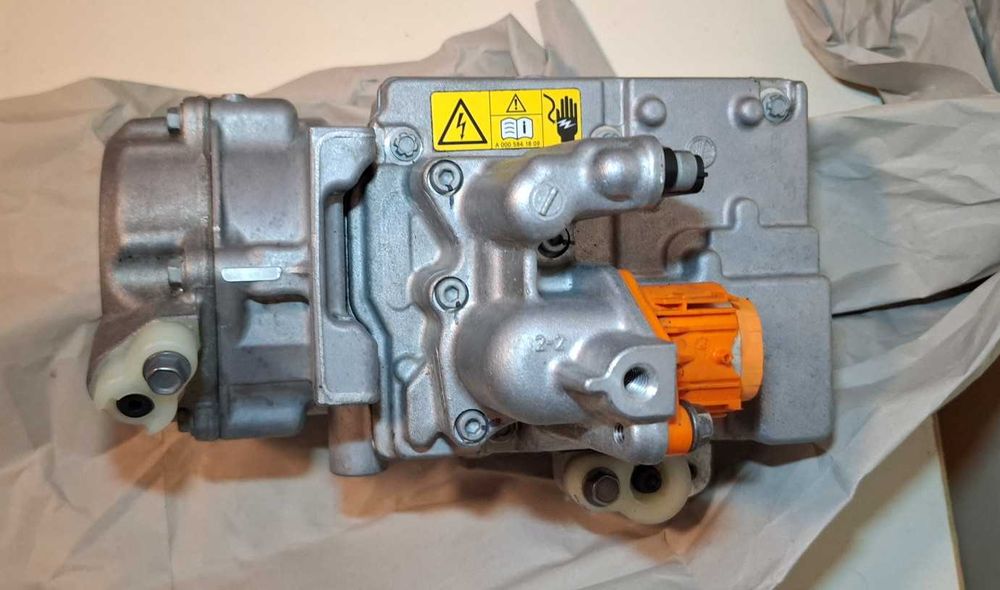 Compresor Aer Condiționat DENSO 926000134R, NOU