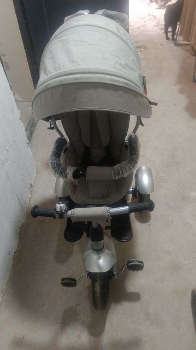 Вело-коляска отличном состоянии