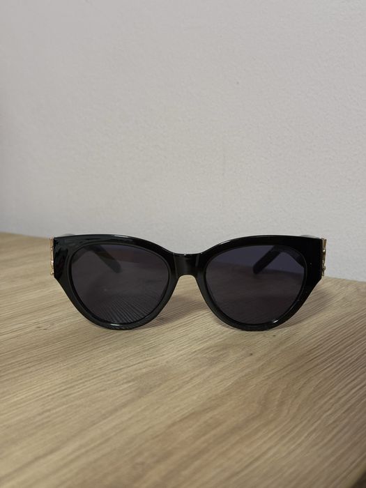 Ochelari Saint Laurent de soare