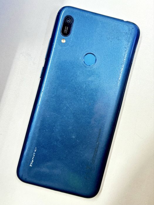 Продам HUAWEI Y6