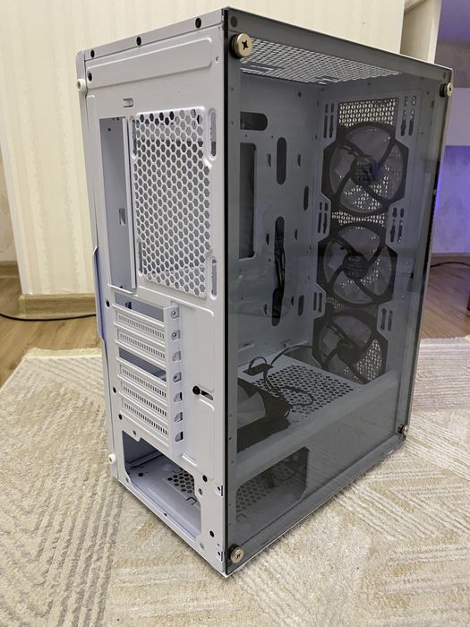 Продам корпус 1STPLAYER