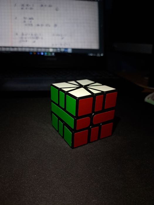 Кубик-Рубик Square 1