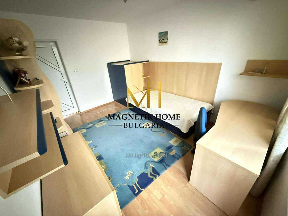 Дава се под наем Многостаен апартамент в Бургас, Център - 146 кв.м за 765 € - Снимка #8