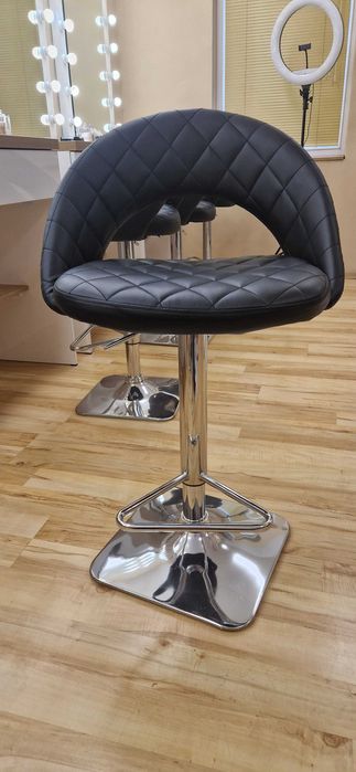 Мебели за грим/ студио за грим/ обучение по грим