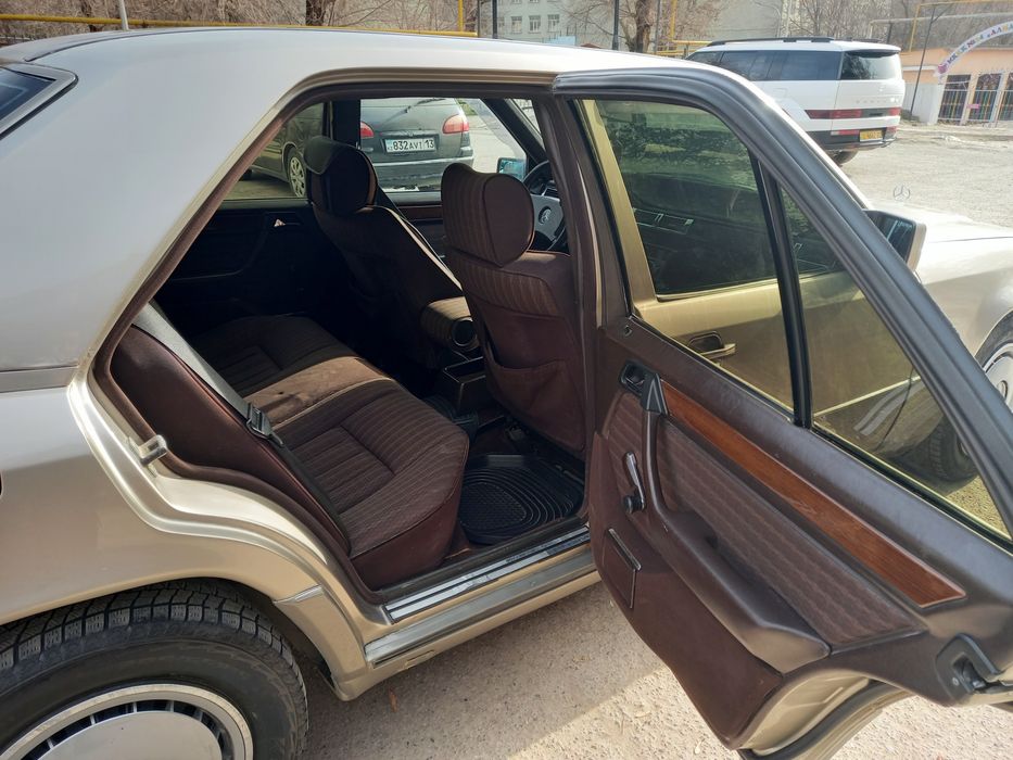 Срочно продам Мерседес