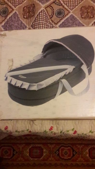 Переноска (сумка для переноски детей)