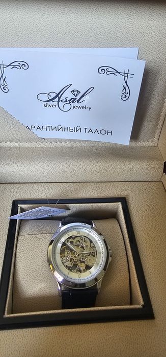 Часы наручные мужкие