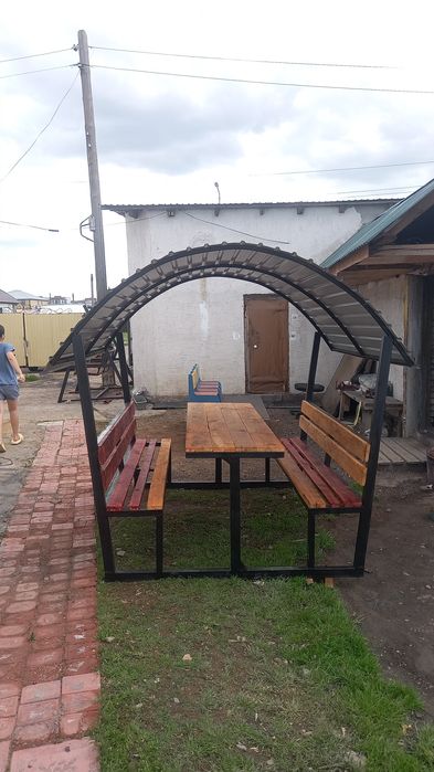 Продам качеля и беседка  скамейка