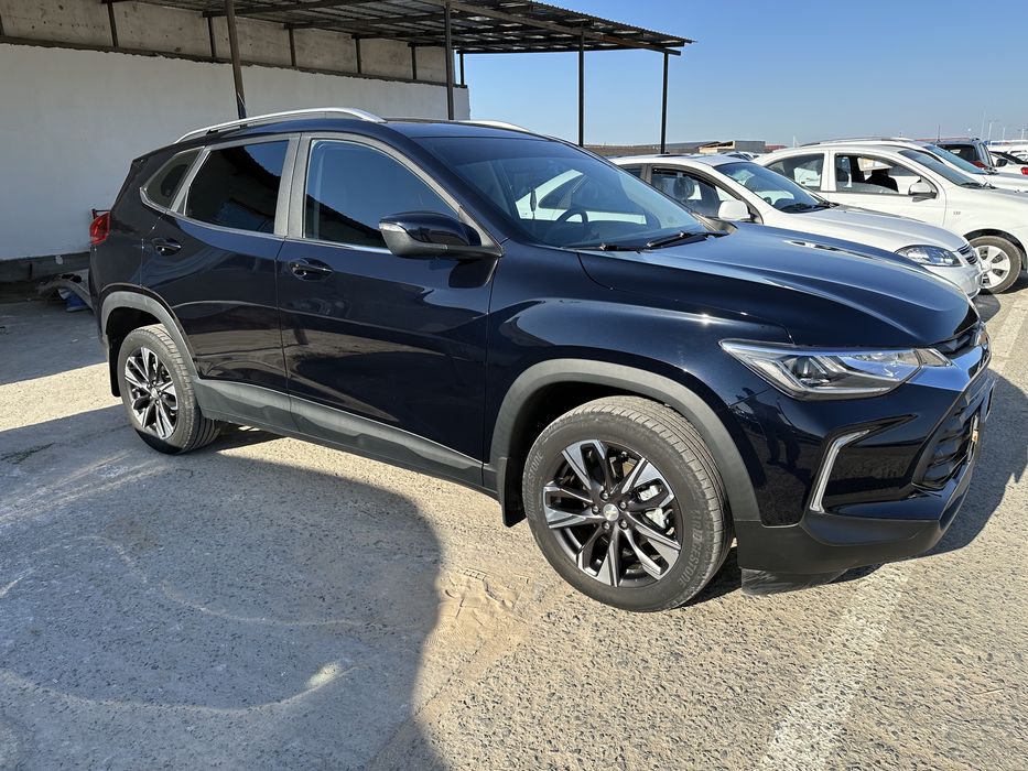 Автомобиль Tracker 2