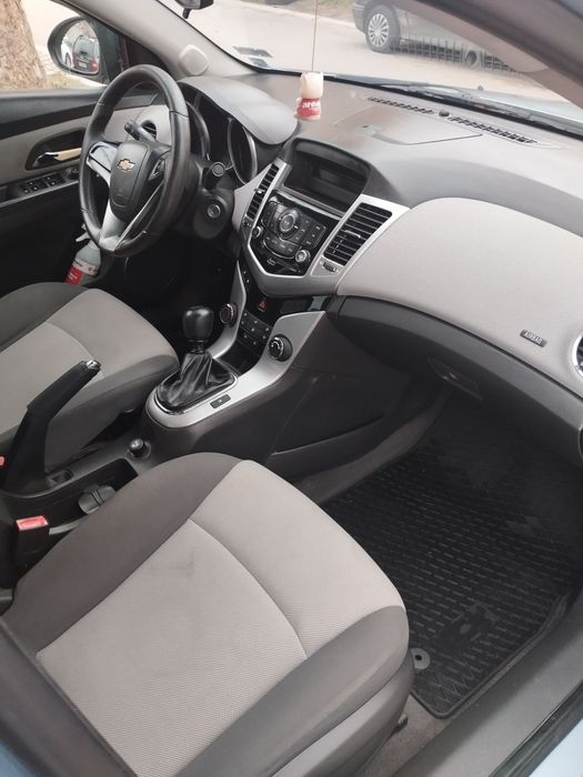 Chevrolet Cruze бензин/газ