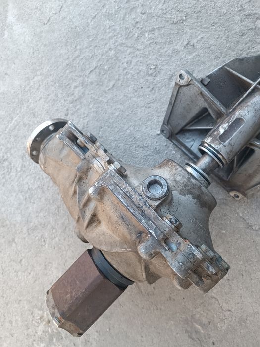 Преден диференциал за BMW xDrive F30, F31, G30, G31