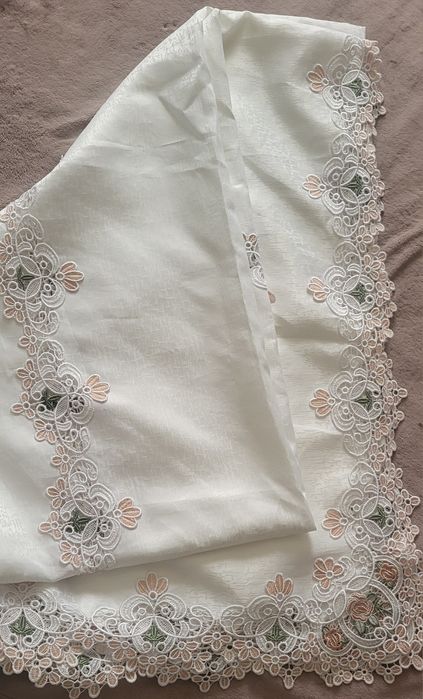 Скатерть 2шт, два разных размера