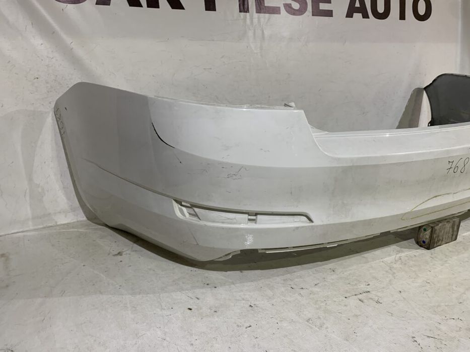 Bara spate Skoda Octavia 3 Berlina, Sedan, 2013, 2014, 2015, 2016, 2017, cod origine OE 5E5807421.