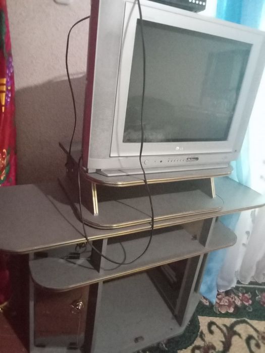 LG,Televizor pastavkasi tunerchasi bilan