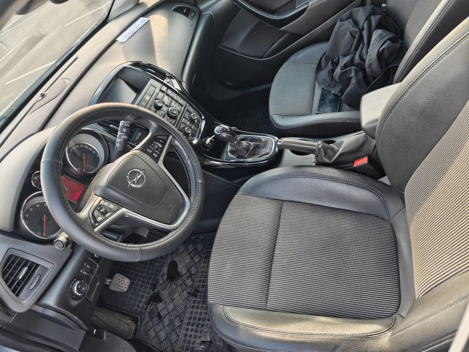 OPEL Astra 2016 — imagine 3