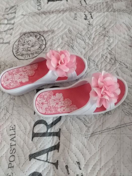 Летни чехли размер 37