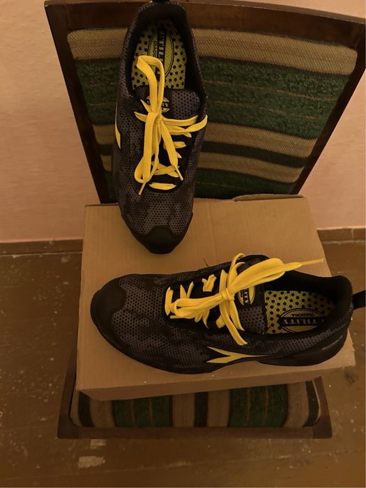 Vand Bocanci de lucru