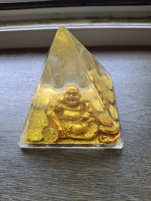 Подставка для ручек будда