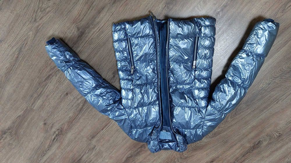 Geaca argintie 12 ani