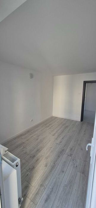 Vand apartament 2 camere