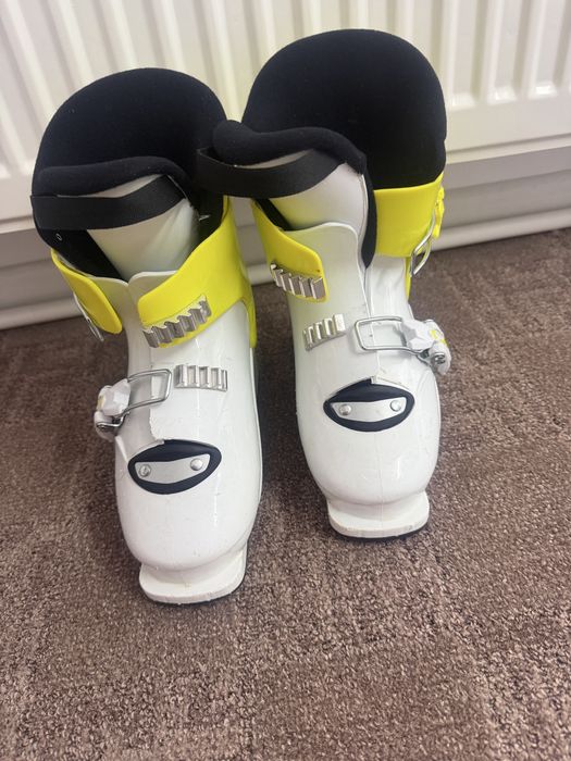 Clapari reglabili 30-33 + skiuri carbon 107 cm