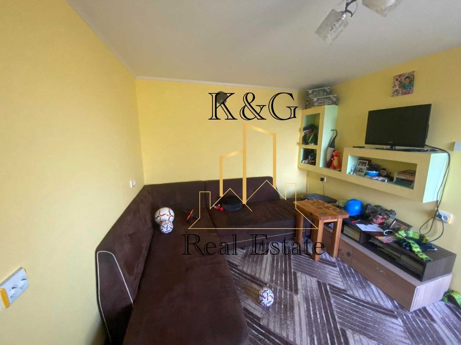 Едноетажна къща в с. Пороище