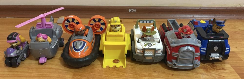 Кула Пес Патрул + фигурки и превозни средства