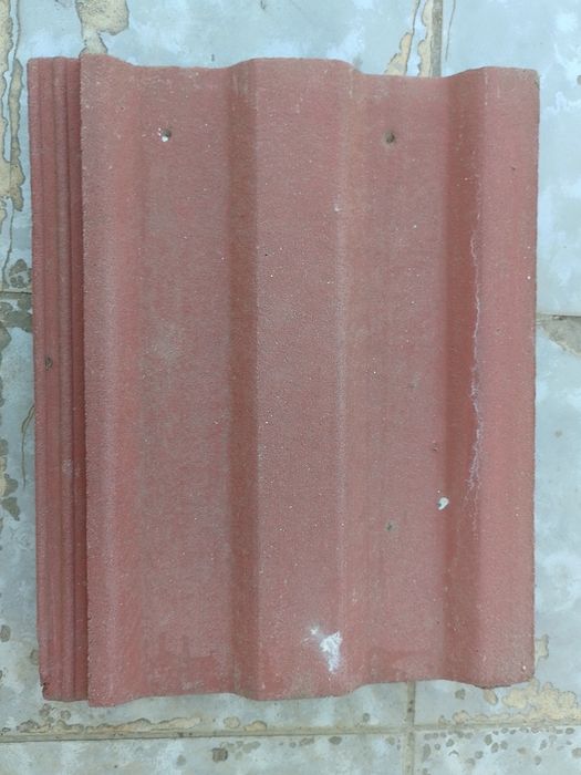 Vând țiglă,(ciripă)