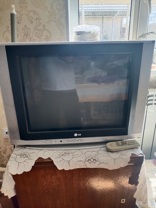 Продаётся Телевизор  LG