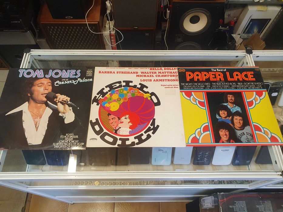 Грамофонни плочи По 25лв./бр. В отлично състояние. Lionel Richie, Elv