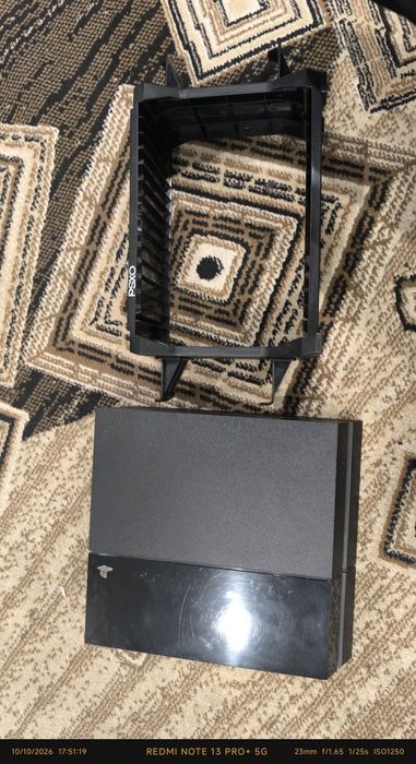 PS4 Fat с 6 играми