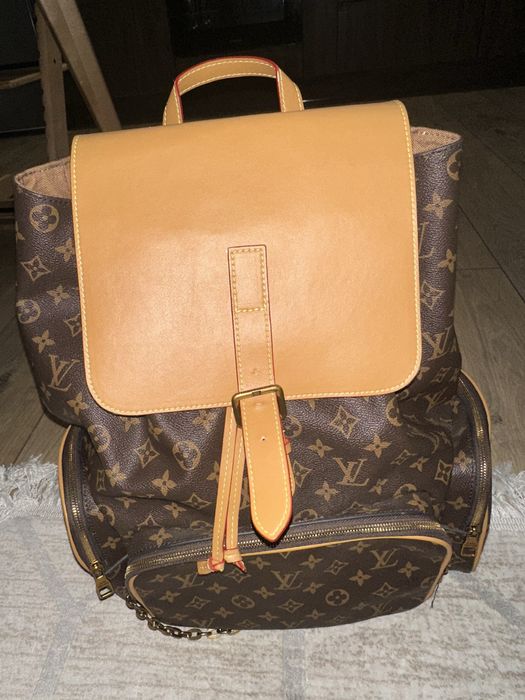 Сумка , рюкзак , louise vuitton ,LV