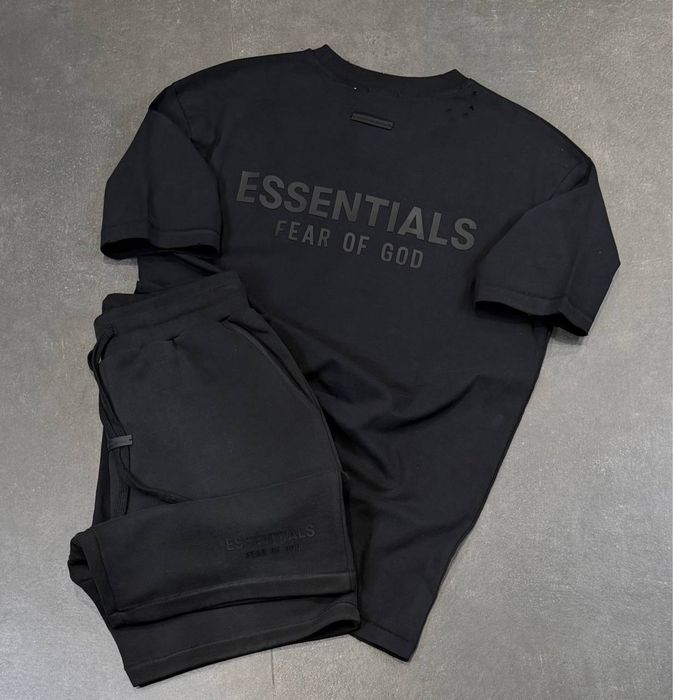 Compleu Essentials calitate Premium