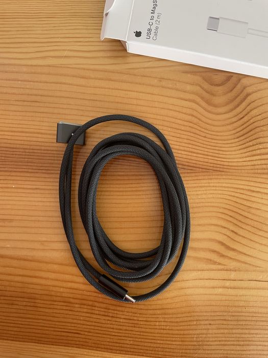 Mag safe кабел зарядно