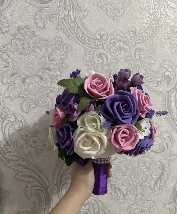 Продам букеты невест