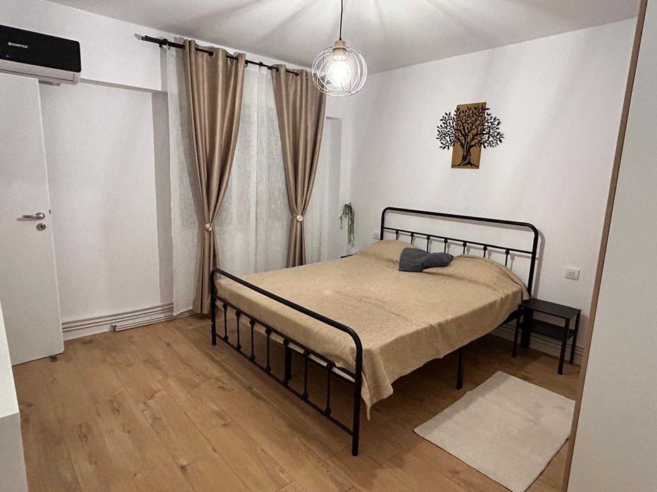 Apartament de inchiriat, 1 camera - Zona centrala (Hotel Faleza)