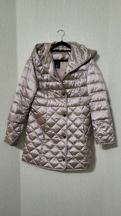 Куртка теплая на пуху