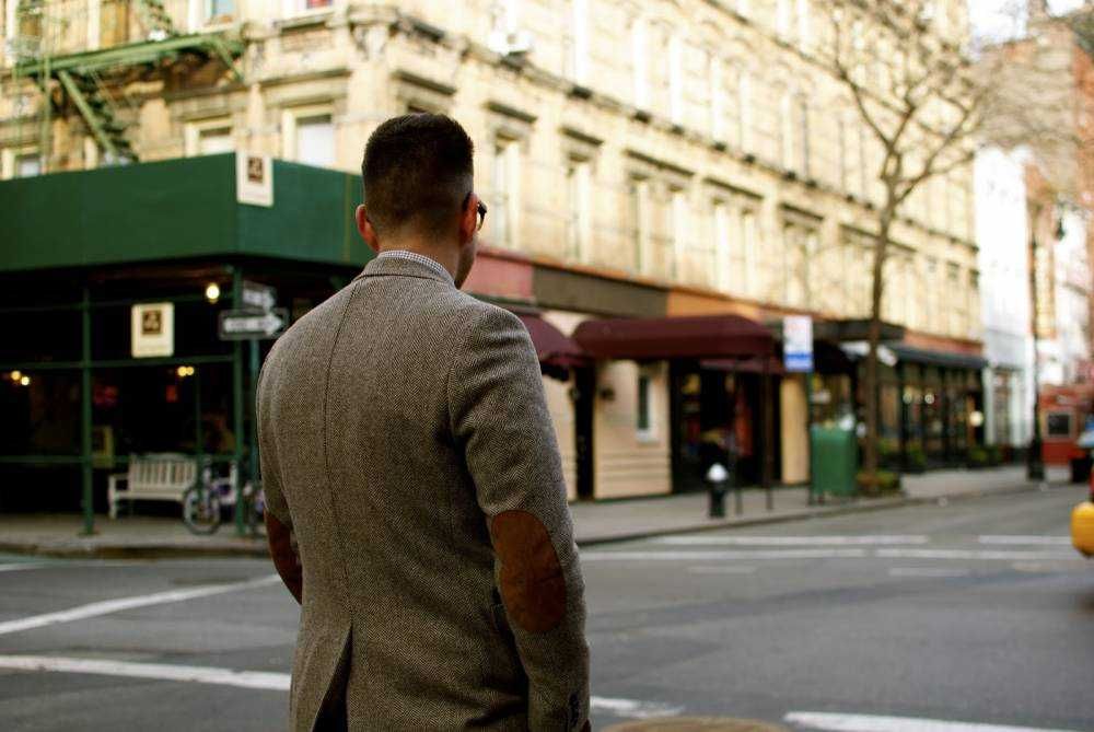 Пиджак F&F с декоративными заплатами на рукавах, размер L